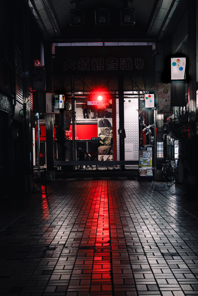 夜更けのレッドシグナル