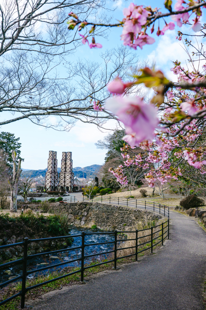 春めく韮山反射炉